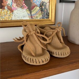 Minnetonka Baby Moccasins